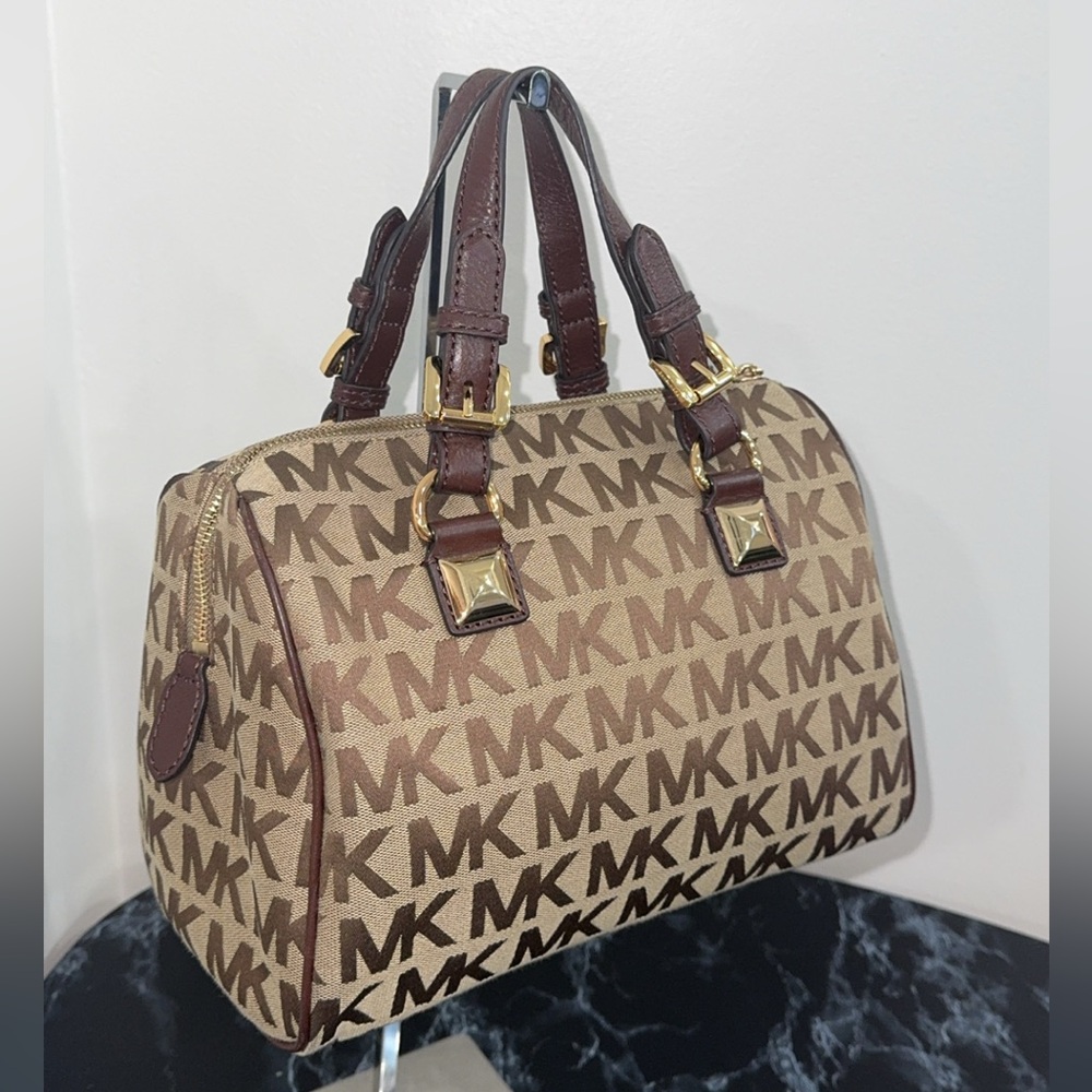 Michael Kors Handbag GRAYSON Khaki/Brown Signature Jacquard Authentic